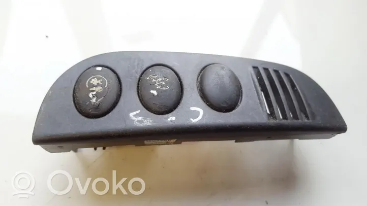 Citroen C3 Przycisk / Pokrętło regulacji oświetlenia deski rozdzielczej 96428400XT