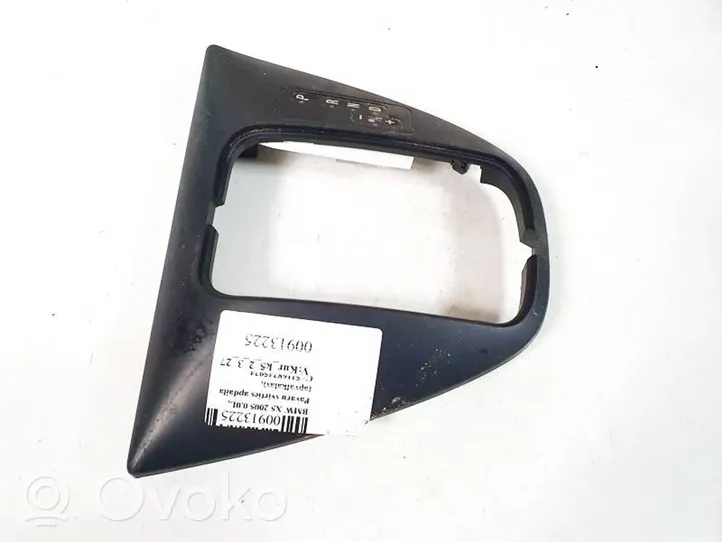 BMW X5 E53 Rivestimento in plastica cornice della leva del cambio 51168245924