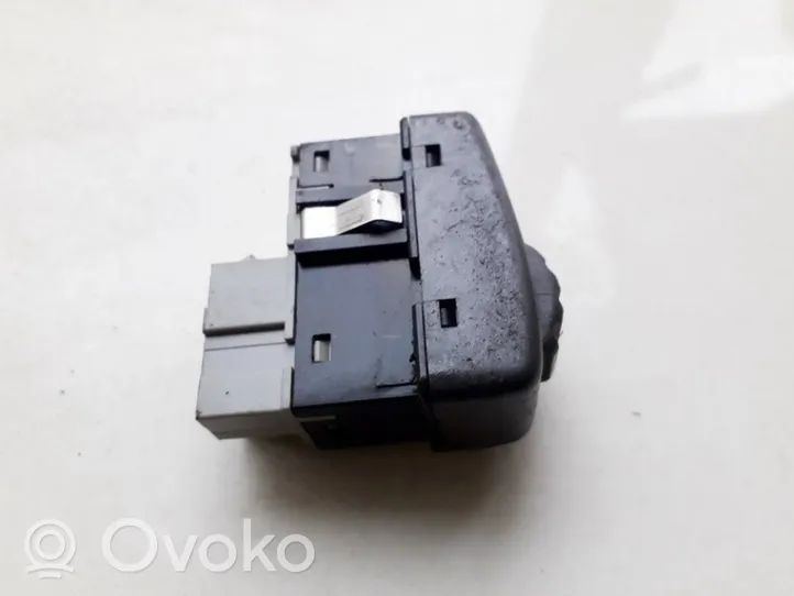 Volvo S70  V70  V70 XC Bouton commande réglage hauteur de phares 9162960