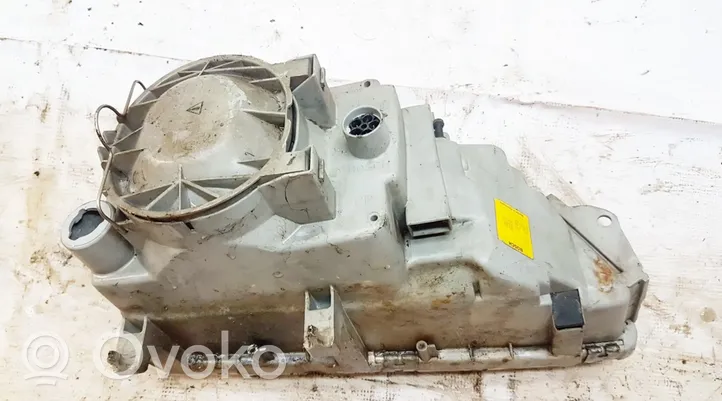 Opel Omega A Faro delantero/faro principal 90246534