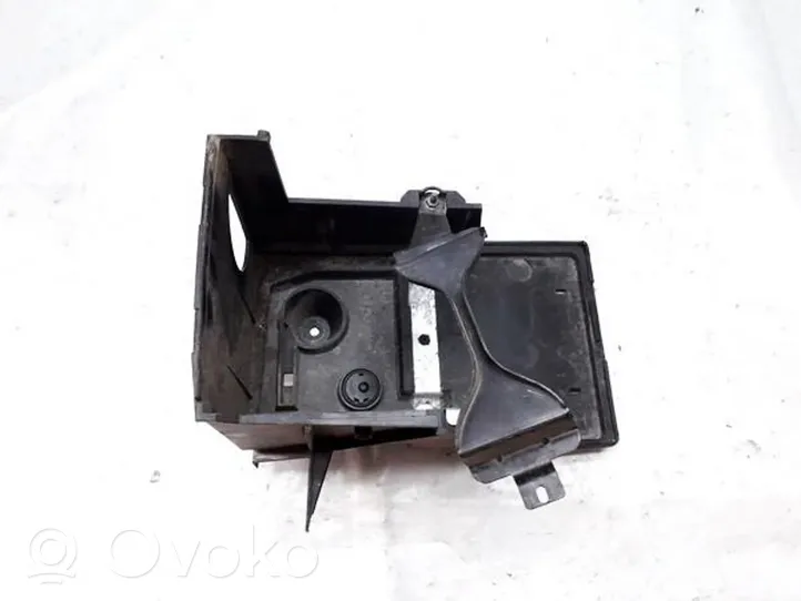 Ford Focus Battery box tray 3m5110723