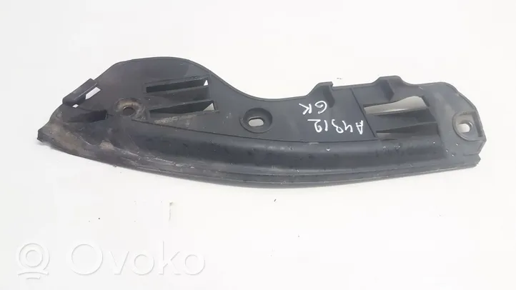 Volkswagen Touareg I Rear bumper mounting bracket 7l6807393