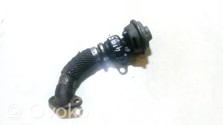 Mitsubishi Carisma Клапан EGR 