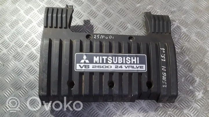 Mitsubishi Galant Couvercle cache moteur md34103061