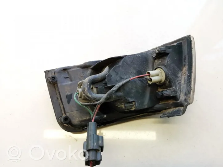 Mazda 323 Indicatore di direzione anteriore 21061301