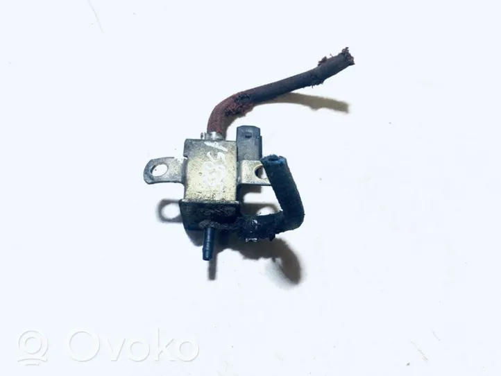 Audi A6 S6 C4 4A Solenoidinis vožtuvas 028906283f