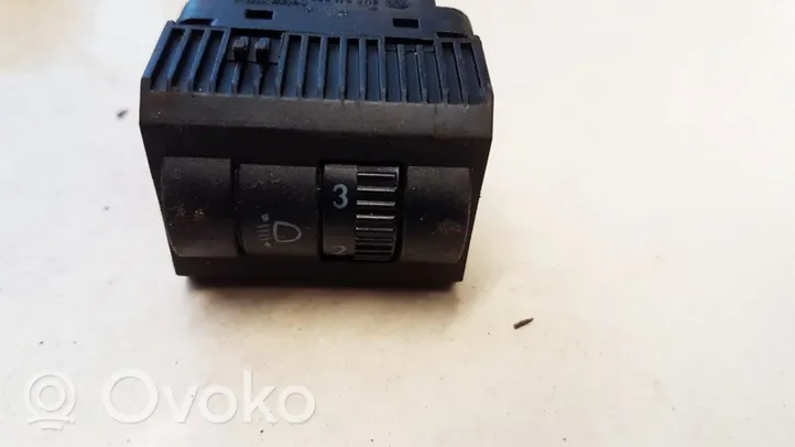 Volkswagen Polo Headlight level height control switch 6Q0941333B