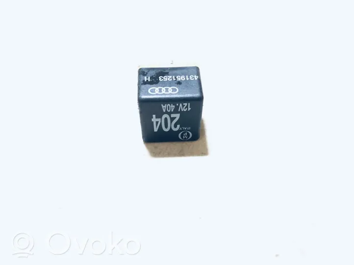 Audi A6 S6 C4 4A Other relay 431951253