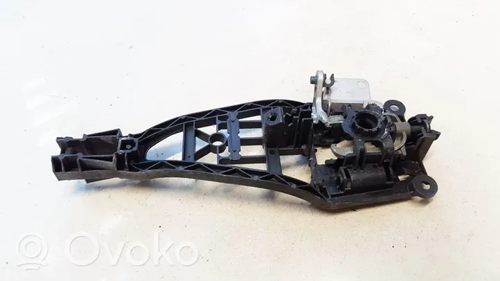 Opel Zafira B Klamka zewnętrzna drzwi 24463750