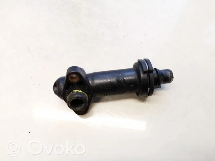 BMW 3 E46 Tuyau de liquide de refroidissement moteur 2247723