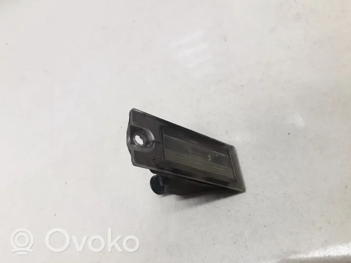 Volvo S60 Lampa oświetlenia tylnej tablicy rejestracyjnej 9187153