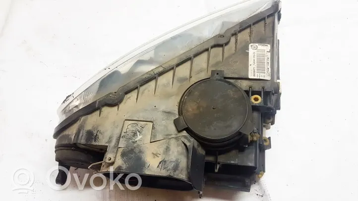 Volkswagen Touareg I Phare frontale 7L6941015CG