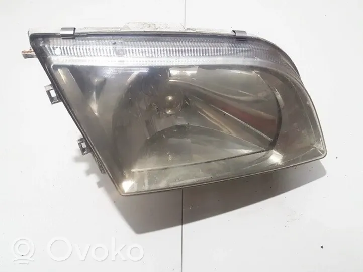 Mitsubishi Space Star Lampa przednia 14895600R