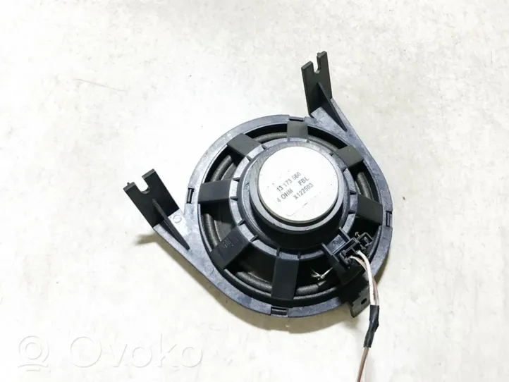 Opel Corsa C Front door speaker 13173660