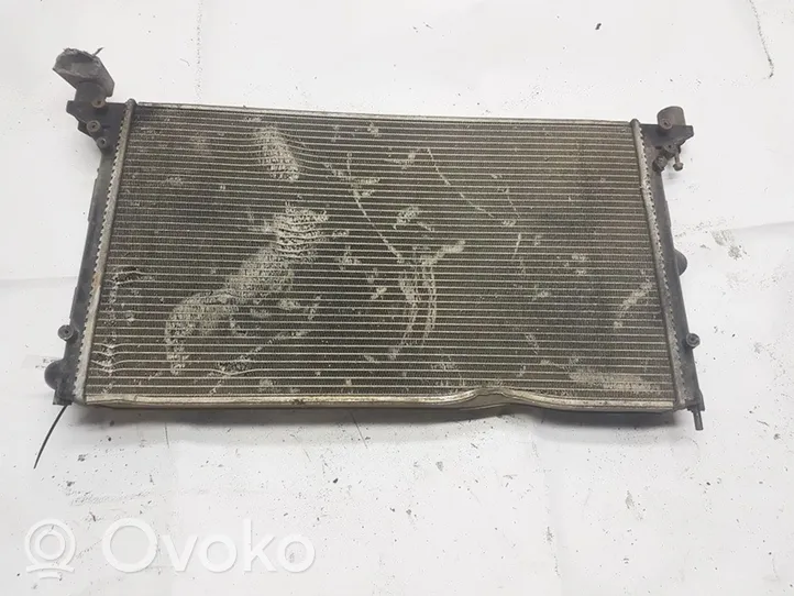 Seat Alhambra (Mk1) Radiateur de refroidissement 7M3121253B