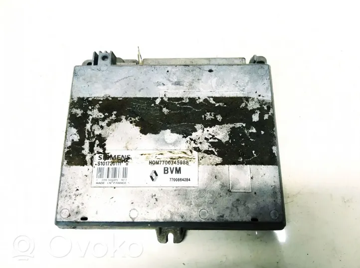 Renault Safrane Sterownik / Moduł ECU 7700745988