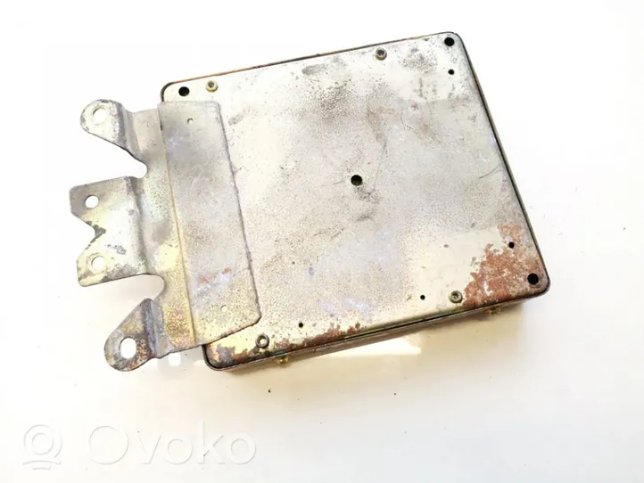 Mitsubishi Lancer Sterownik / Moduł ECU MD193871