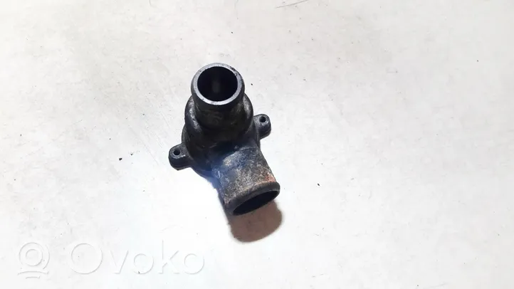 Ford Mondeo Mk III Tuyau de liquide de refroidissement moteur f6ze8a587ba