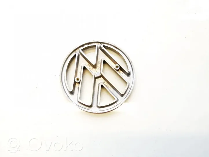 Volkswagen PASSAT B5 Manufacturer badge logo/emblem 