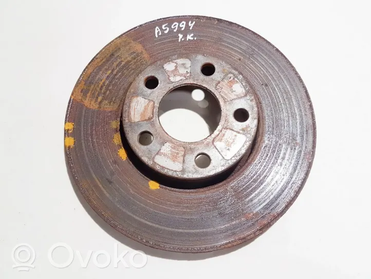 Audi A4 S4 B7 8E 8H Disque de frein avant ventiliuojamas