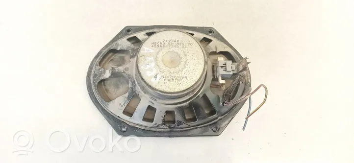 Chrysler PT Cruiser Front door speaker 04672552aa