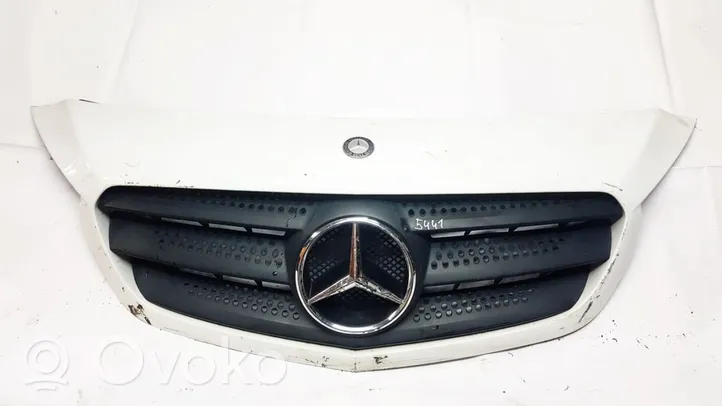 Mercedes-Benz Citan W415 Rejilla delantera A4158880023