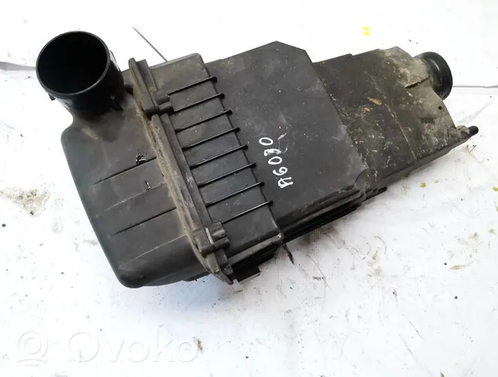 Citroen Xsara Picasso Scatola del filtro dell’aria 9634107180