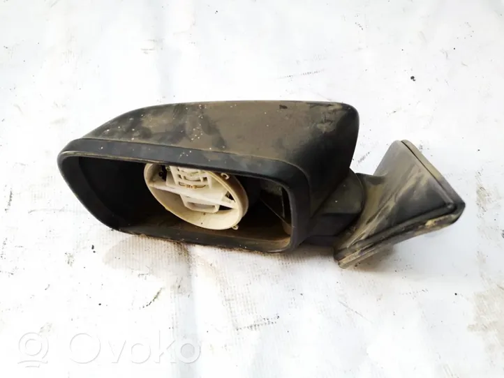 BMW 5 E39 Veidrodėlio plastikinė apdaila e10117351