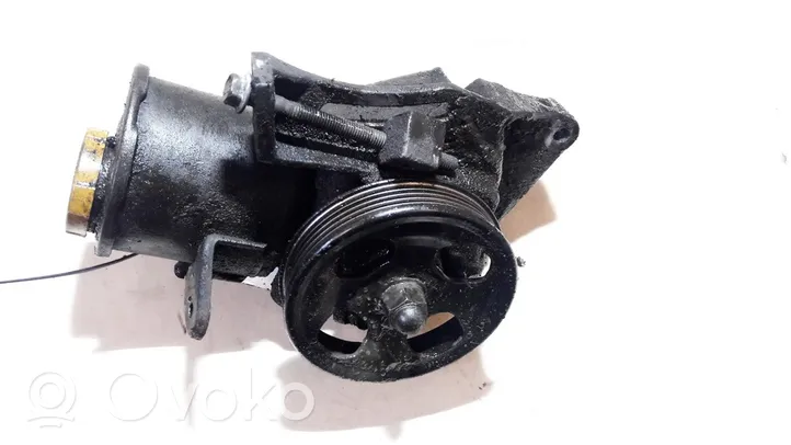 Subaru Outback Vairo stiprintuvo siurblys K920830205