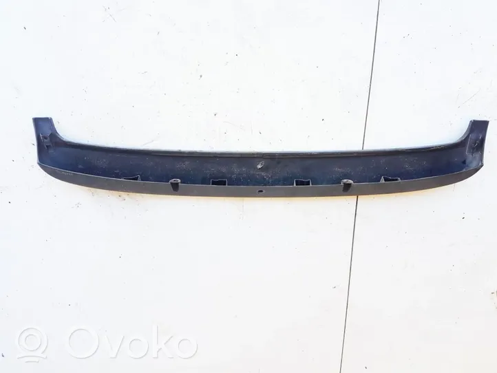 Opel Astra F Spoileris galinio dangčio 90381673