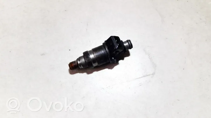 Toyota Previa (XR10, XR20) I Injecteur de carburant 