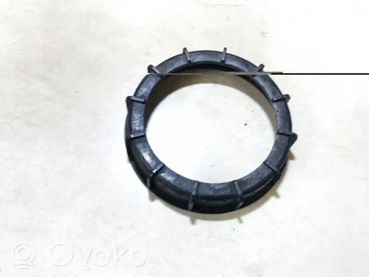 Ford Mondeo MK IV Anello/dado di bloccaggio della vite della pompa del carburante nel serbatoio 