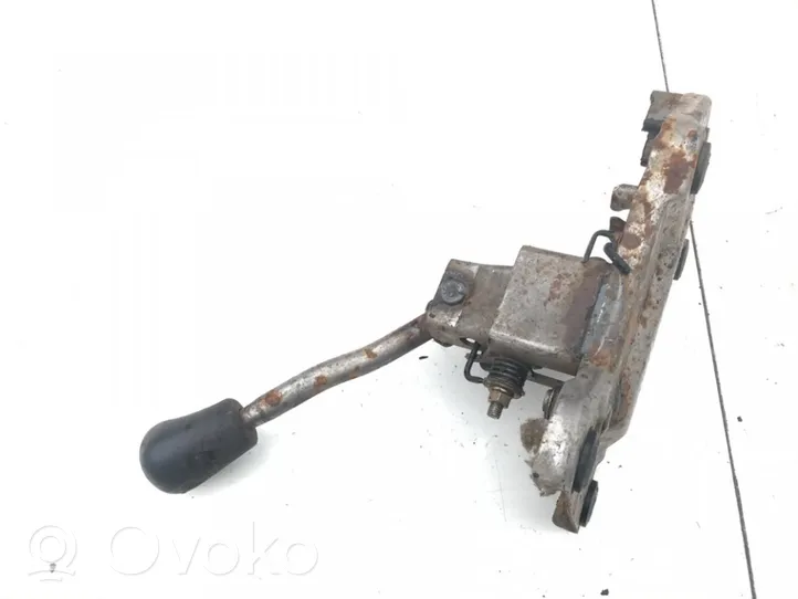 Mitsubishi Galant Palanca/selector de cambios (interno) 