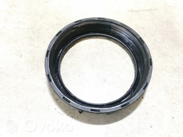 Mercedes-Benz C W203 Bague de verrouillage pour réservoir de carburant 1250759