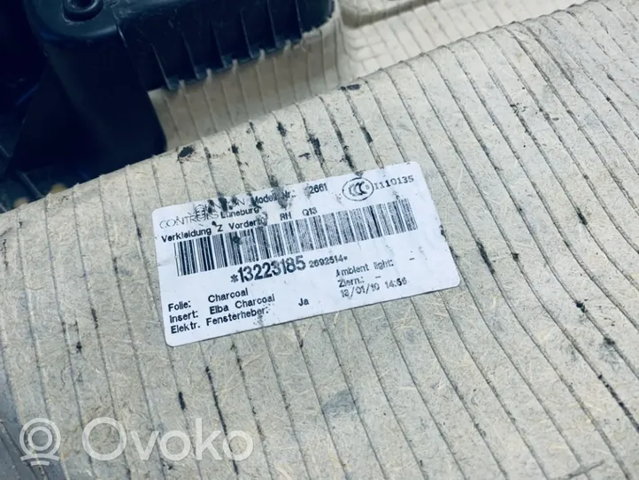 Opel Zafira B Apmušimas priekinių durų (obšifke) 13223185