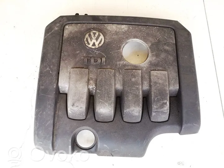 Volkswagen Golf V Variklio dangtis (apdaila) 03g103925bl