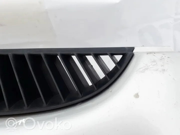 Mitsubishi Colt Atrapa chłodnicy / Grill PILKAS