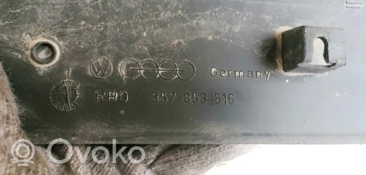 Volkswagen PASSAT B3 Apdaila priekinių durų (moldingas) 357853516