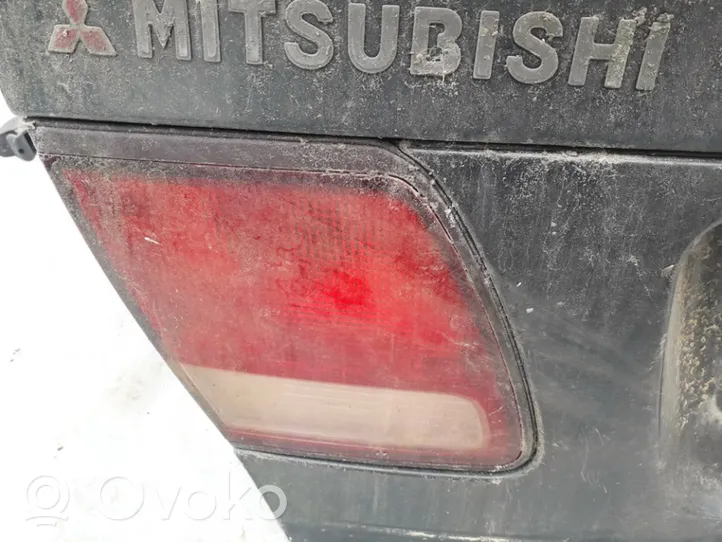 Mitsubishi Galant Lampy tylnej klapy bagażnika 