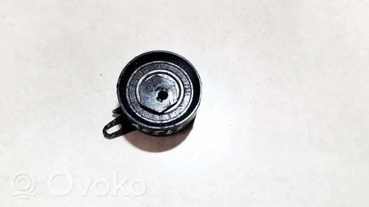 Volvo S70  V70  V70 XC Napinacz paska alternatora 979479