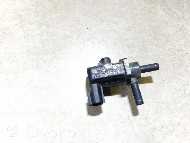 Toyota Avensis T250 Solenoidinis vožtuvas 9008091231