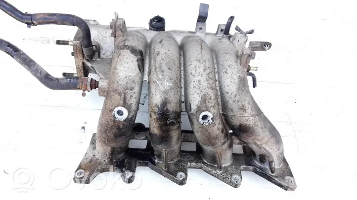 KIA Clarus Intake manifold 