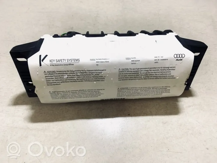 Audi Q7 4L Keleivio oro pagalvė 1004332