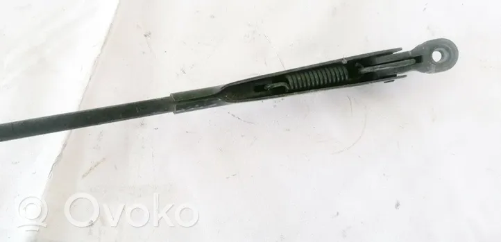 Opel Vectra B Rear wiper blade arm 90504979