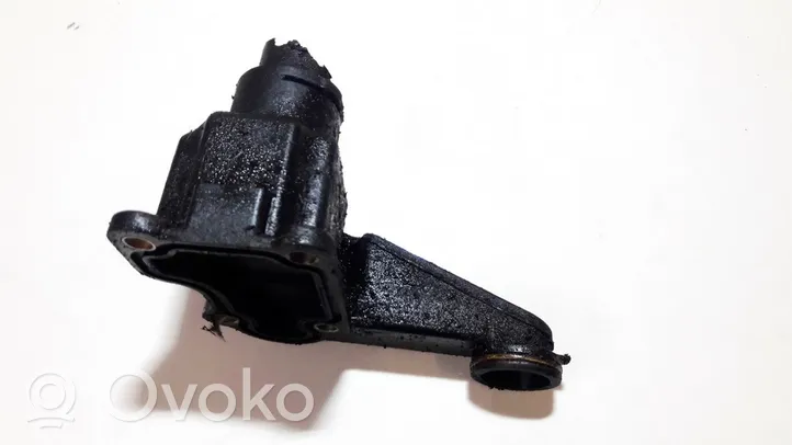 Audi A4 S4 B5 8D Sfiato/tubo di sfiato/tubo flessibile 037103772b