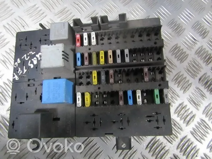 Renault Master II Fuse box set 7703297587