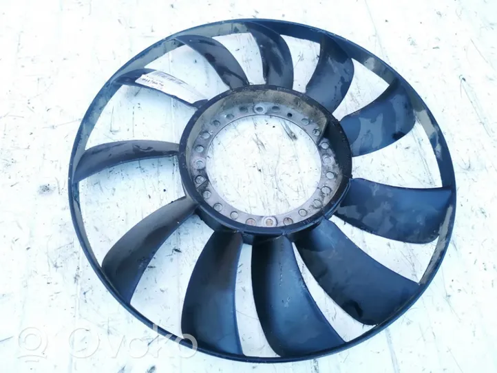 Audi A4 S4 B5 8D Hélice moteur ventilateur 