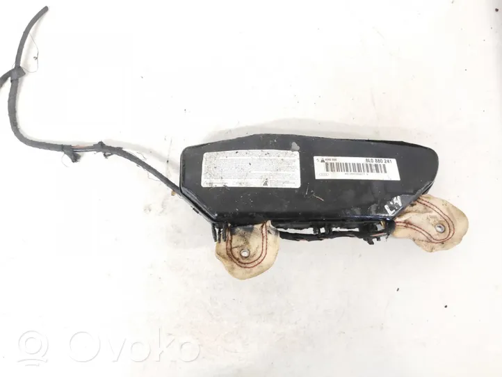 Audi A3 S3 8L Sēdekļa drošības spilvens 8L0880241