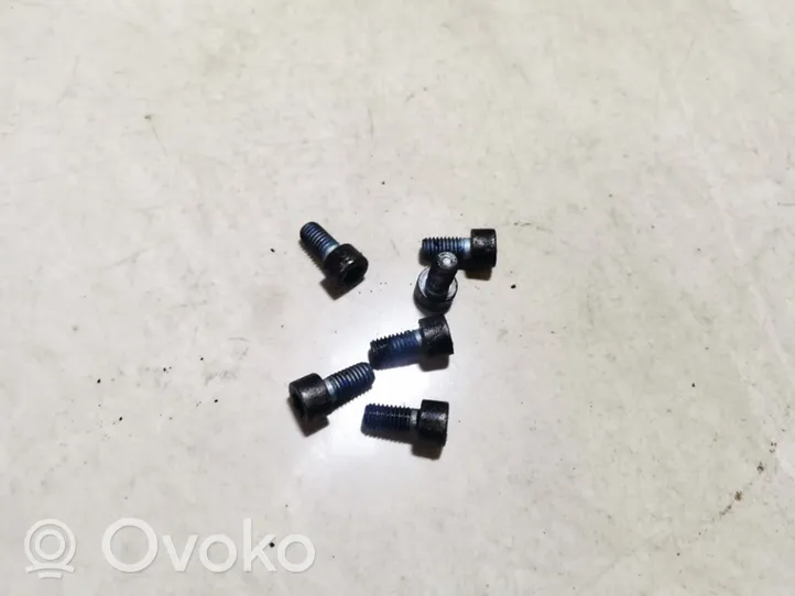 Mercedes-Benz A W168 Nuts/bolts 