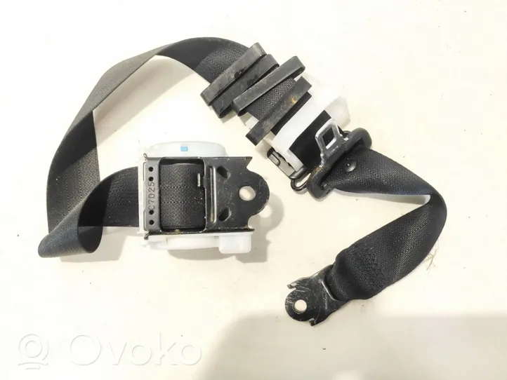 Nissan X-Trail T31 Middle seatbelt (rear) tkah02067